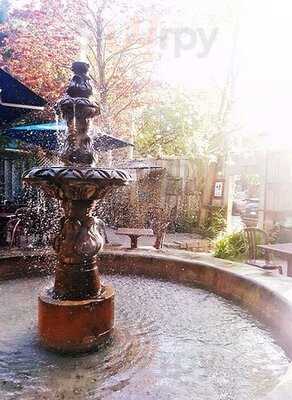 Cafe-bar Le Saint-sulpice