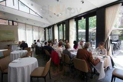 Cafe-bar Le Saint-sulpice