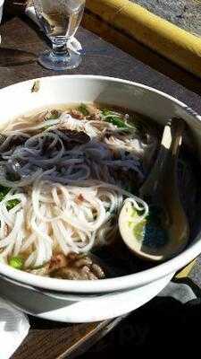 Wok N Roll Restaurant