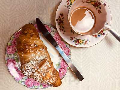 Caffeine - Toronto's Cafe