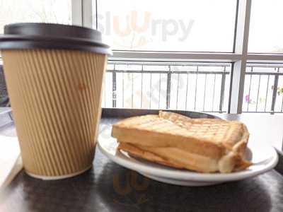 Le Cafe Des Amis Pavillon