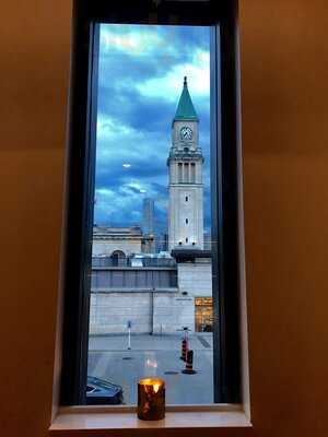 Sash Restaurant & Wine Bar