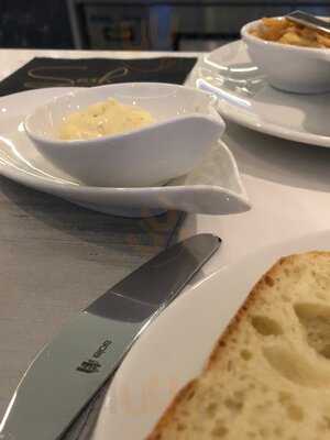 Sash Restaurant & Wine Bar