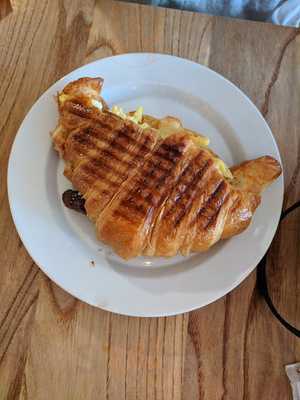 Rond-point Cafe Autogere