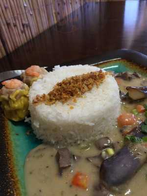 Lapaz Batchoy Toronto