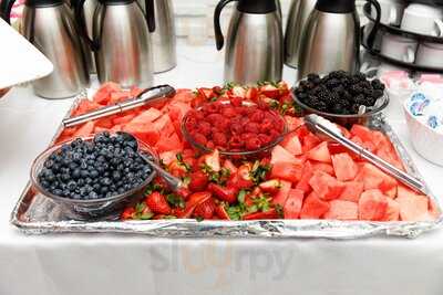 Bomond Restaurant & Lounge