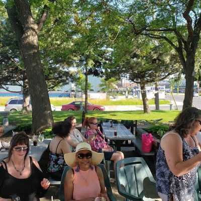 Mc Croskey’s Pub & Grill