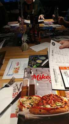 Toujours Mikes