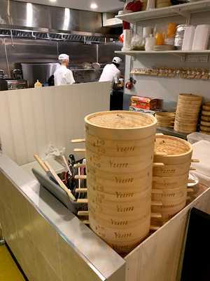 Yum Yum Soupe Dumpling