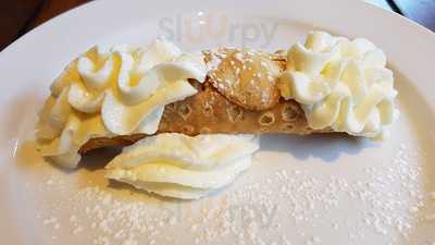 Opera Restaurant Bar