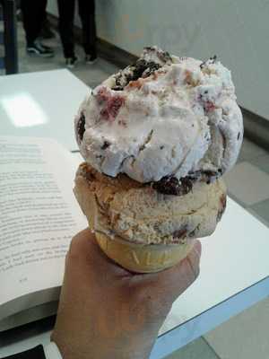 Baskin-robbins
