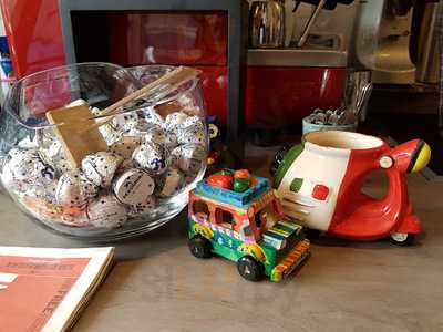 Si Espresso & Pasticceria Bar