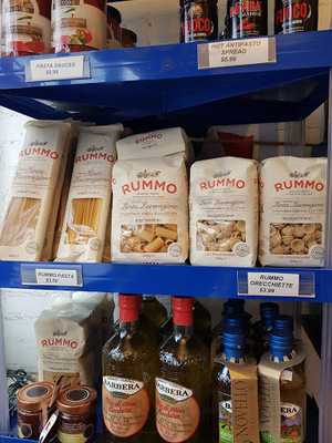 Si Espresso & Pasticceria Bar