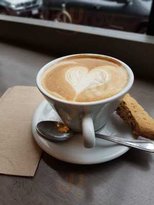 Si Espresso & Pasticceria Bar