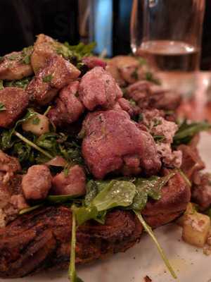 Josephine Bistro & Pub