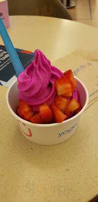 Yogen Fruz