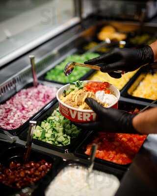 Poulet Rouge Angrignon