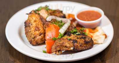Paramount Fine Foods