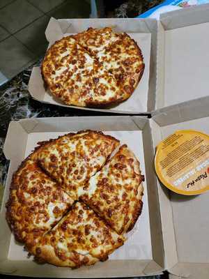Pizza Hut Toronto