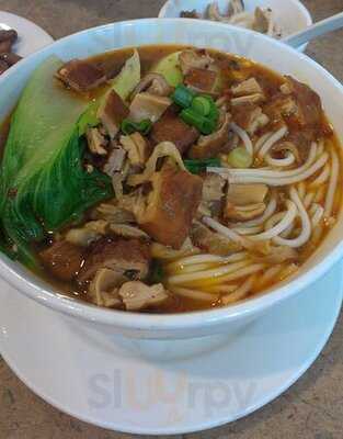 Yunnan Cross Bridge Rice Noodle