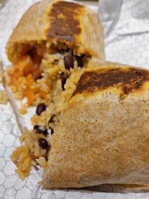 Mucho Burrito
