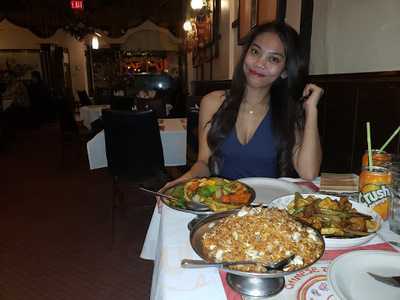 Hong Kong Gardens Tavern And Restaurant