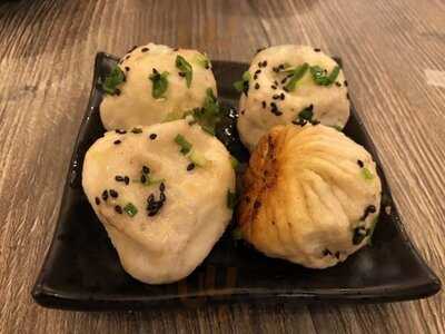 Wu Jian Dao Shanghai Style Restaurant