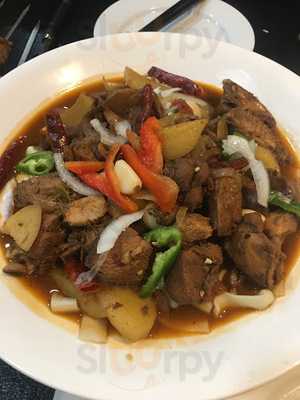 Max Cafe Bar And Grill