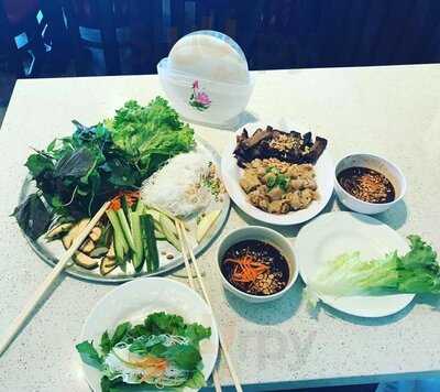 Pho Cuu Long Mien Tay Vietnamese Restaurant