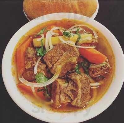 Pho Cuu Long Mien Tay Vietnamese Restaurant