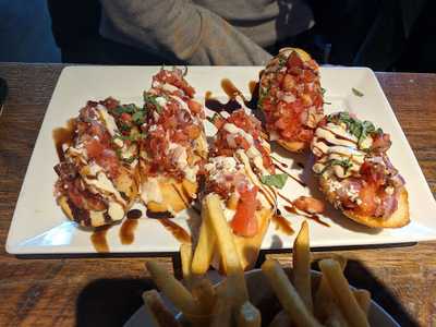 Front Street Bar & Grill