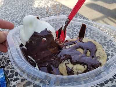 Dairy Queen Grill & Chill