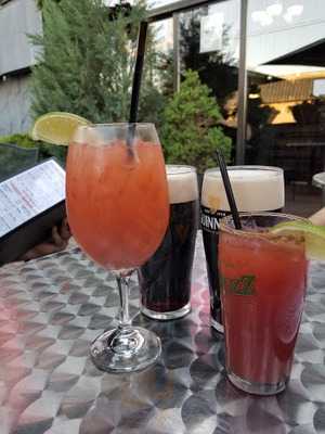 The Wally Tap & Grill