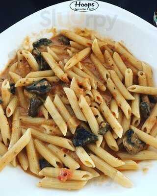 Hoops Sports Bar And Grille