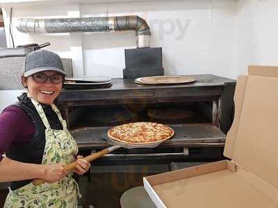 Casa Tamayo Pizza And Variety