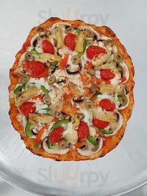 Casa Tamayo Pizza And Variety