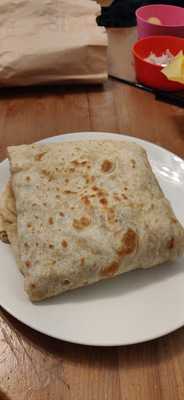 Debe's Roti & Doubles