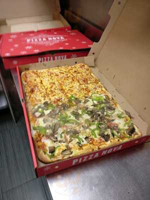 Pizza Nova