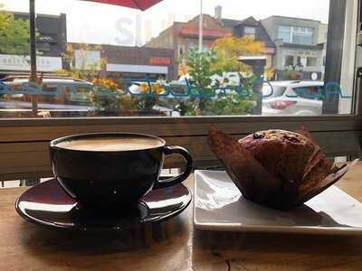 Bread & Roses Bakery Caffe