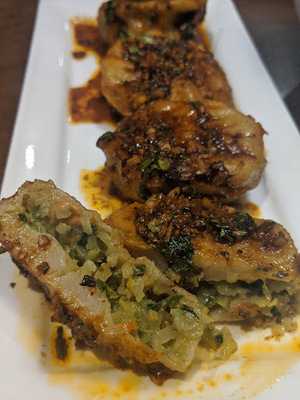 Cafe Tibet Bar &grill