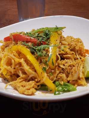 Cafe Tibet Bar &grill