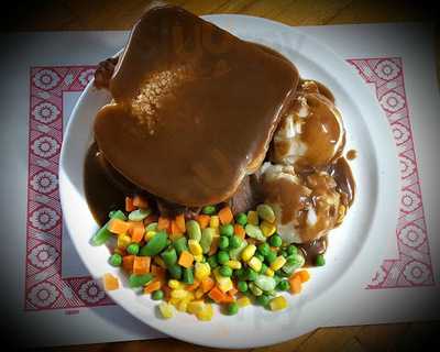 Gravediggerz' Variety & Restaurant