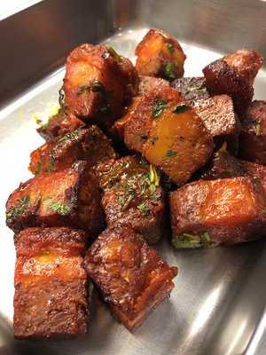 Flower Lantern Vegetarian Restaurant