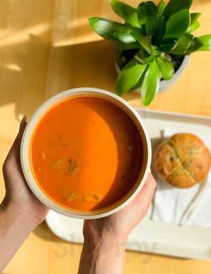 Mad Radish - Exchange Tower