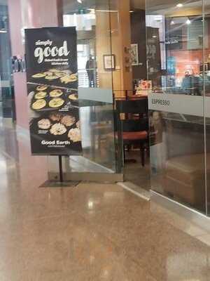 Good Earth Coffeehouse