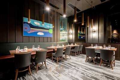 Cattlebaron Steakhouse Nw - Royal Oak