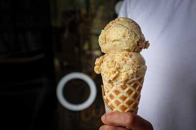 Fete Ice Cream & Coffee