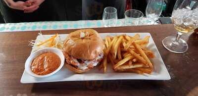 Four Sixty On The River