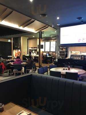 Congee Queen Dundas & 427