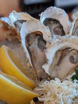 Harbour Oyster + Bar